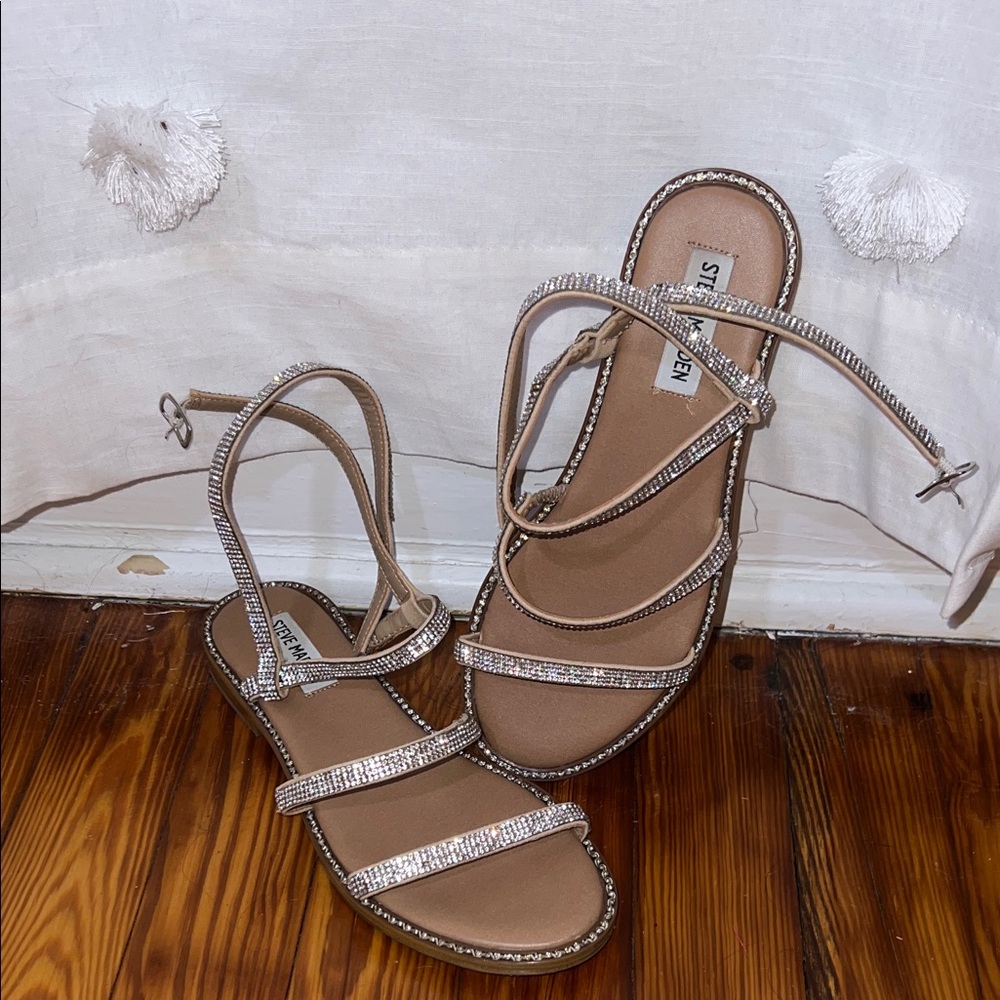 Steve Madden Women's Beige Strappy Sandals